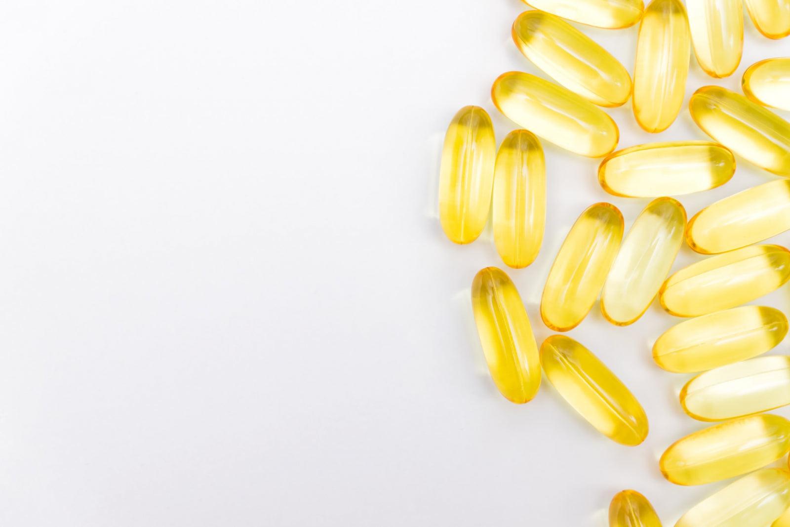 Learn Fish Oil Supplement Benefits for Skin Hydration Glow