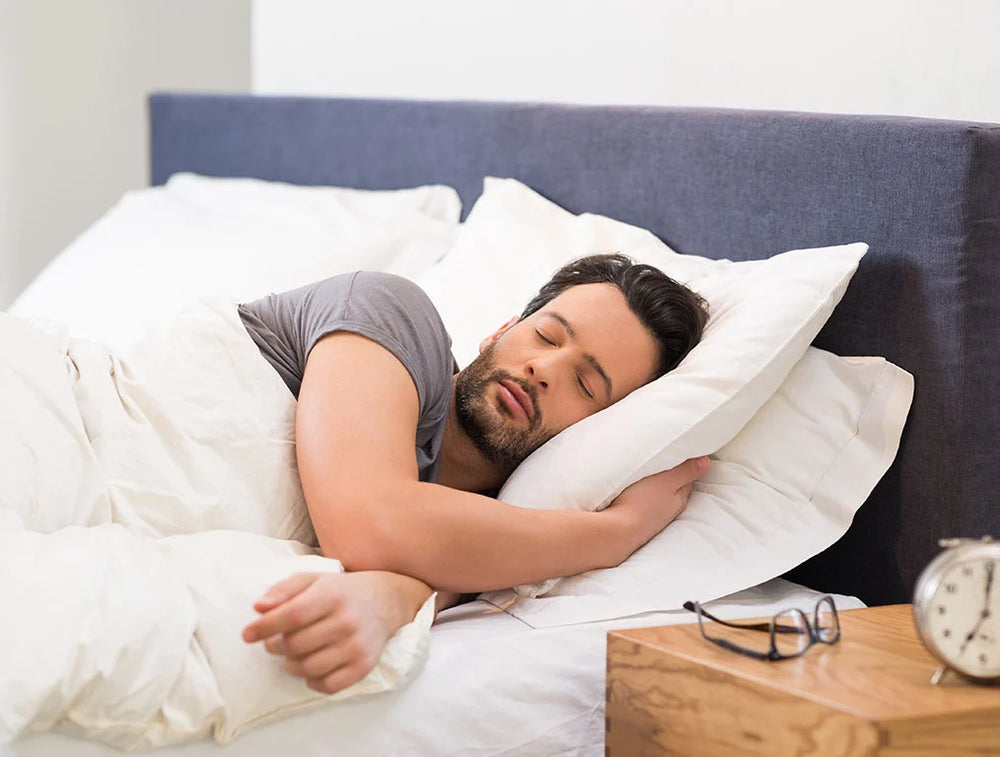 4 Bedtime Supplements for a Good Night’s Sleep - GNC India